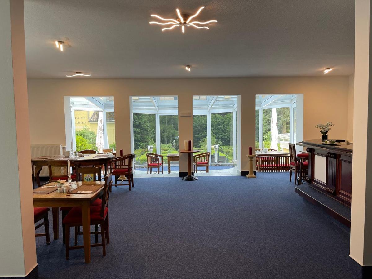 Hotel Quellenpark バート・エルスター エクステリア 写真