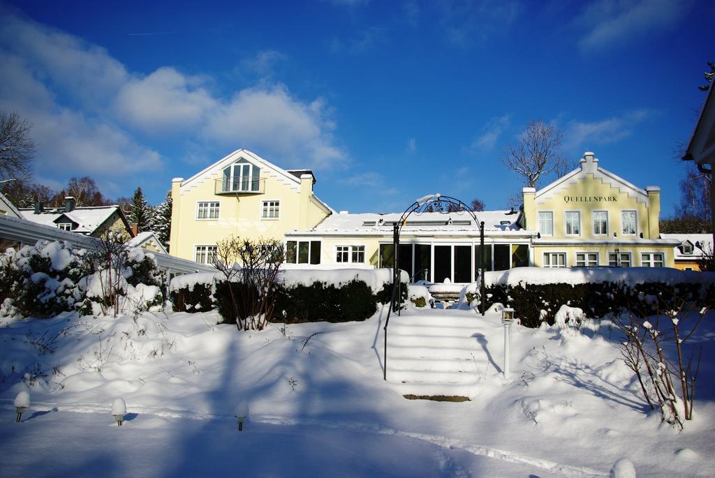 Hotel Quellenpark バート・エルスター エクステリア 写真