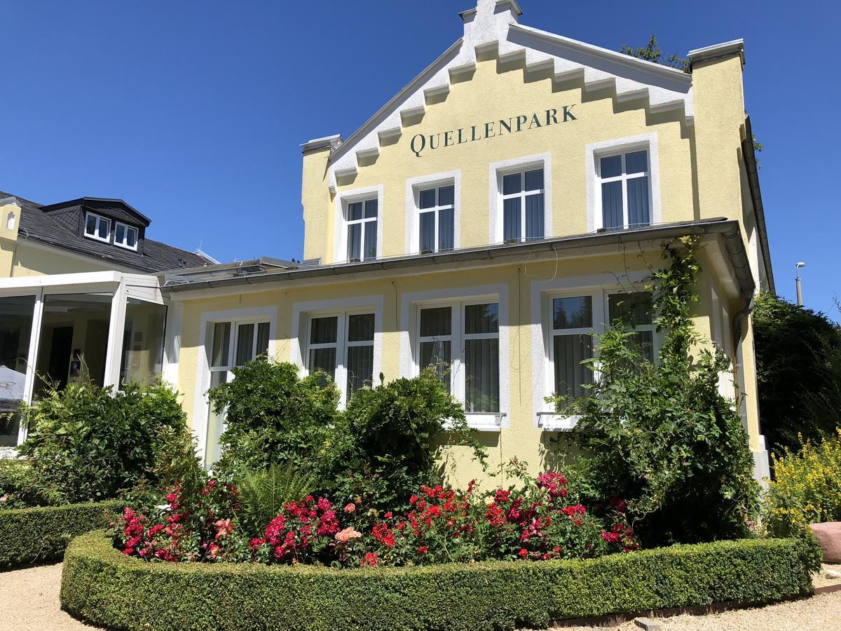 Hotel Quellenpark バート・エルスター エクステリア 写真